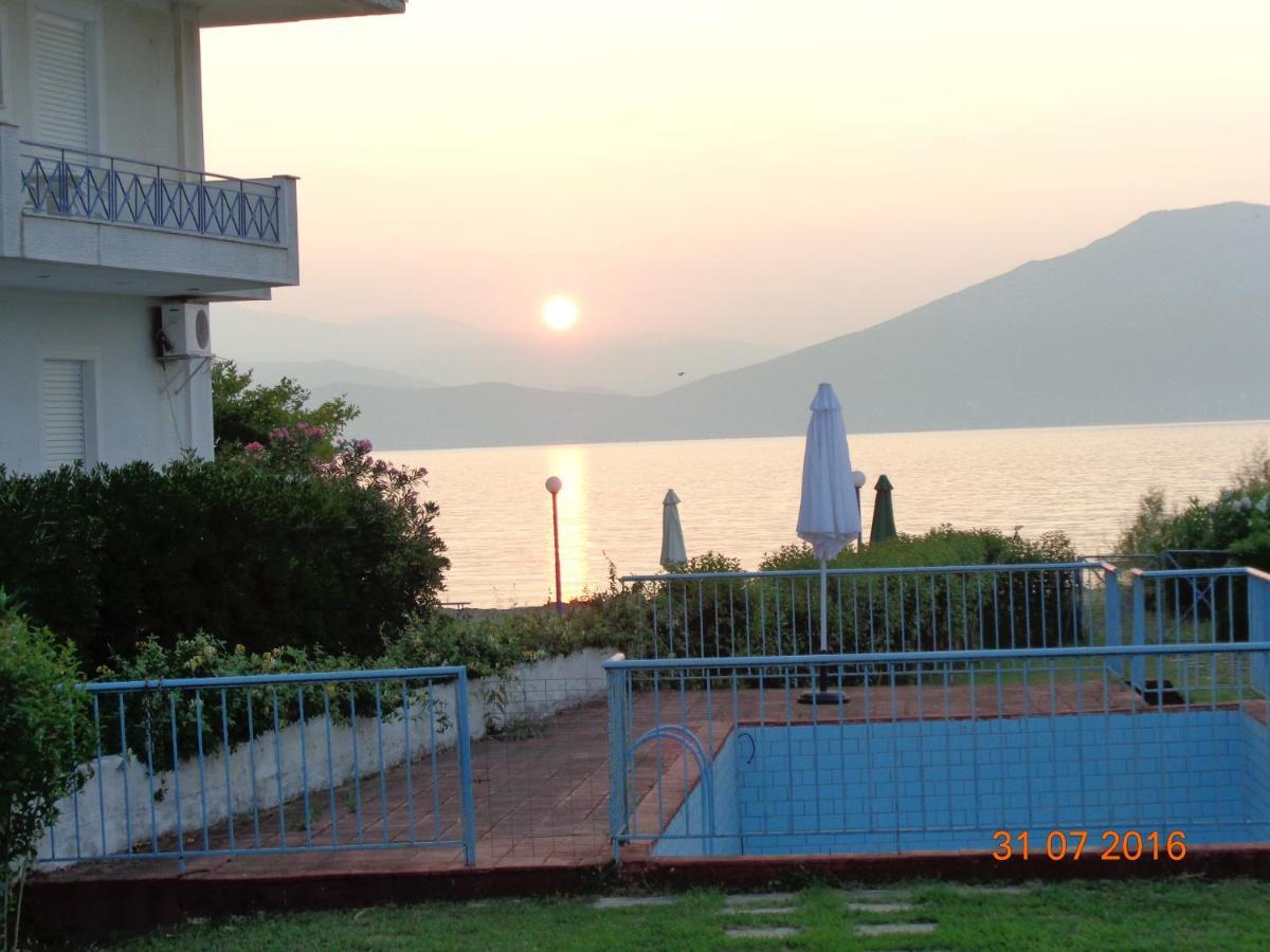 Porto Kairis Hotel Oreoi Buitenkant foto